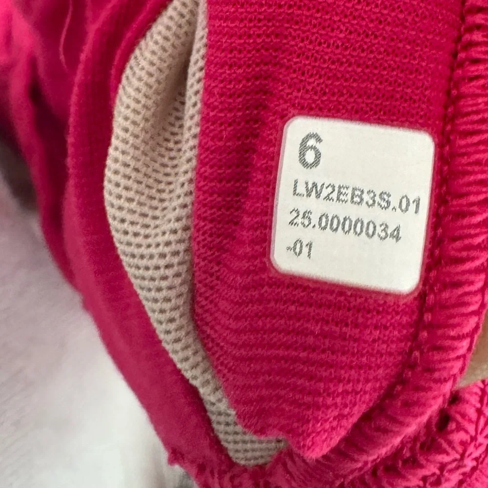 LULULEMON Energy Bra Size 6 Calypso Pink Medium Support B/C VEUC